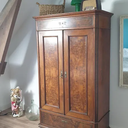 Le Moulin De La Martiniere Bed & Breakfast *